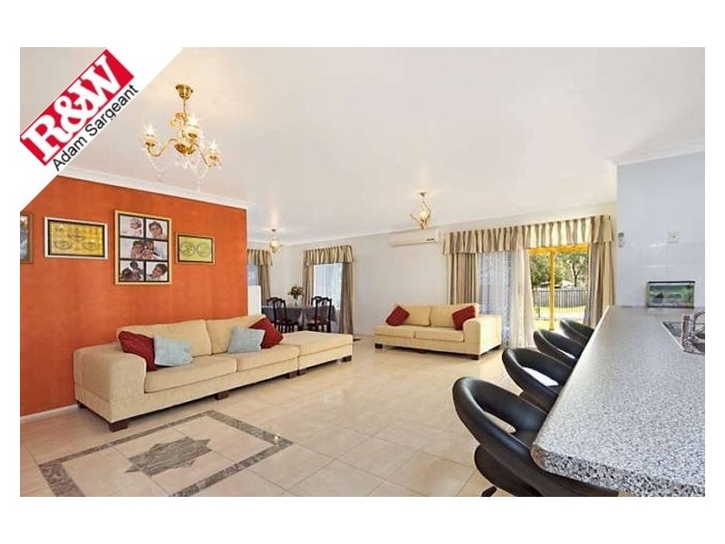 3 Chams Street, Marsden QLD 4132