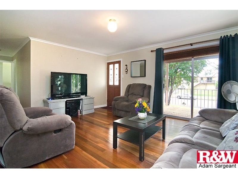 11 Bambil Street, Crestmead QLD 4132