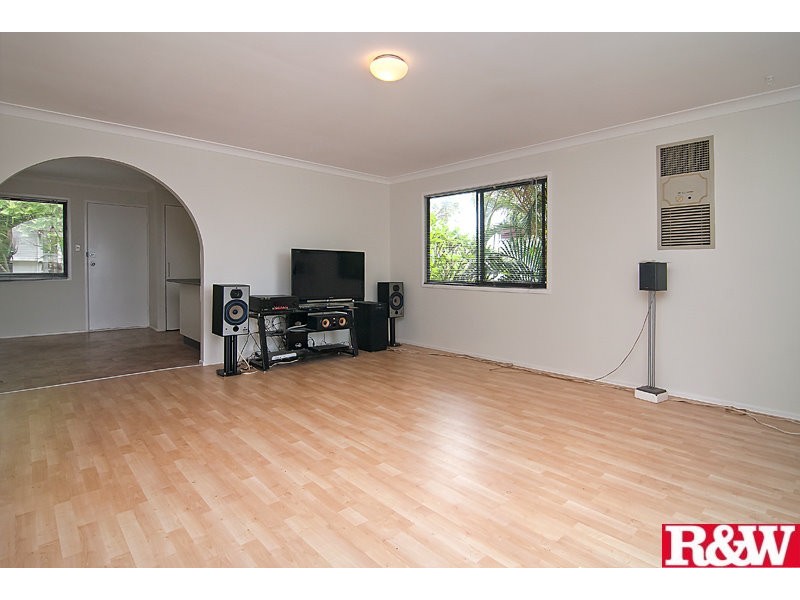11 Heidi Street, Marsden QLD 4132