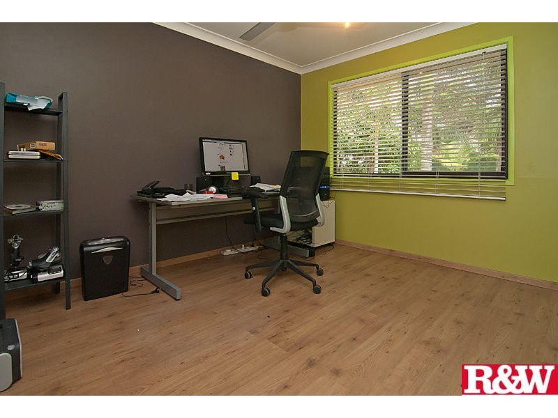 11 Heidi Street, Marsden QLD 4132