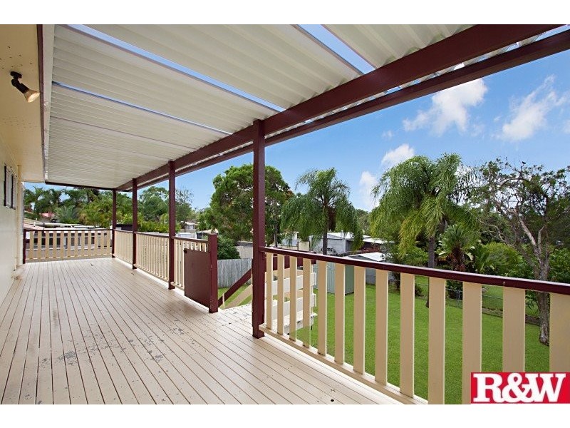 74 Trulson Drive, Crestmead QLD 4132