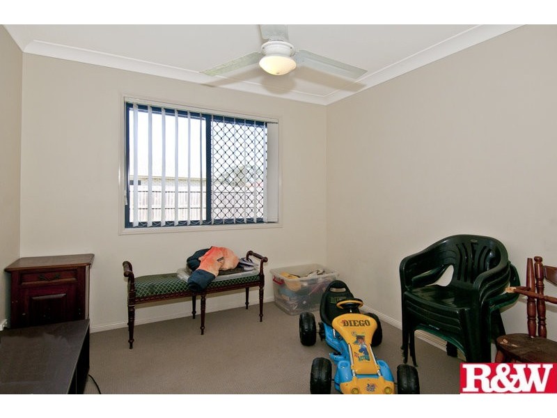 44 Fourth Avenue, Marsden QLD 4132