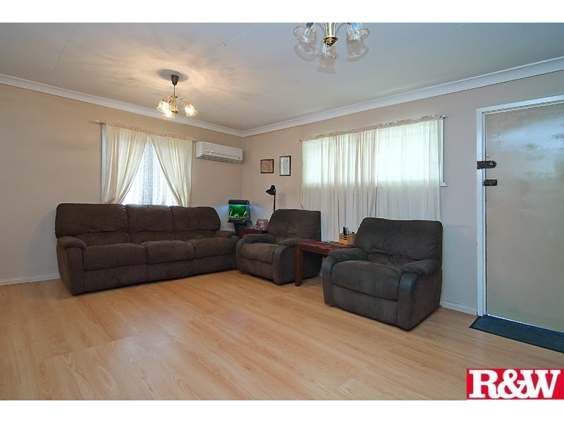 52 Smith Road, Woodridge QLD 4114