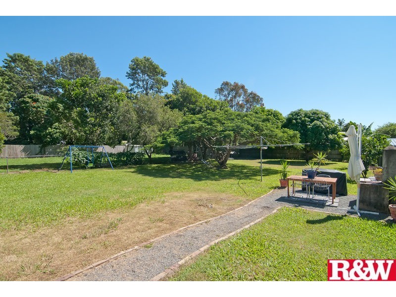 6 Dehlia Street, Marsden QLD 4132
