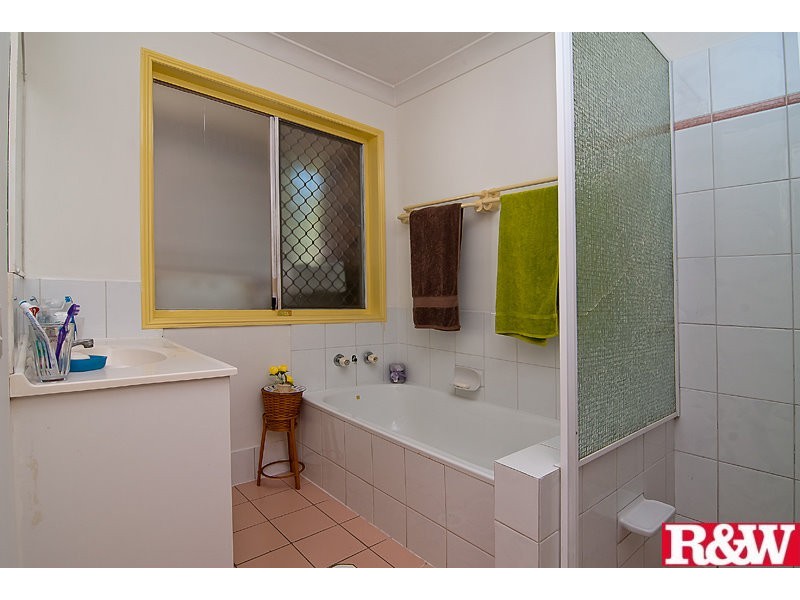 1 Julius Court, Marsden QLD 4132