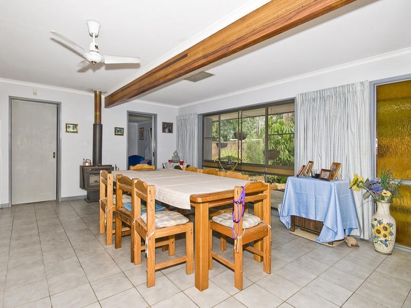 10 PINELANDS, Loganlea QLD 4131