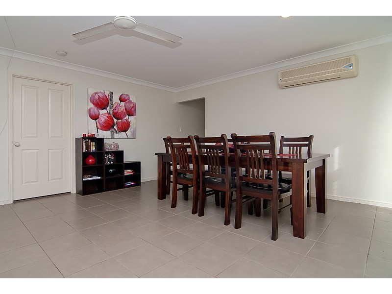 22 Griffen Place, Crestmead QLD 4132