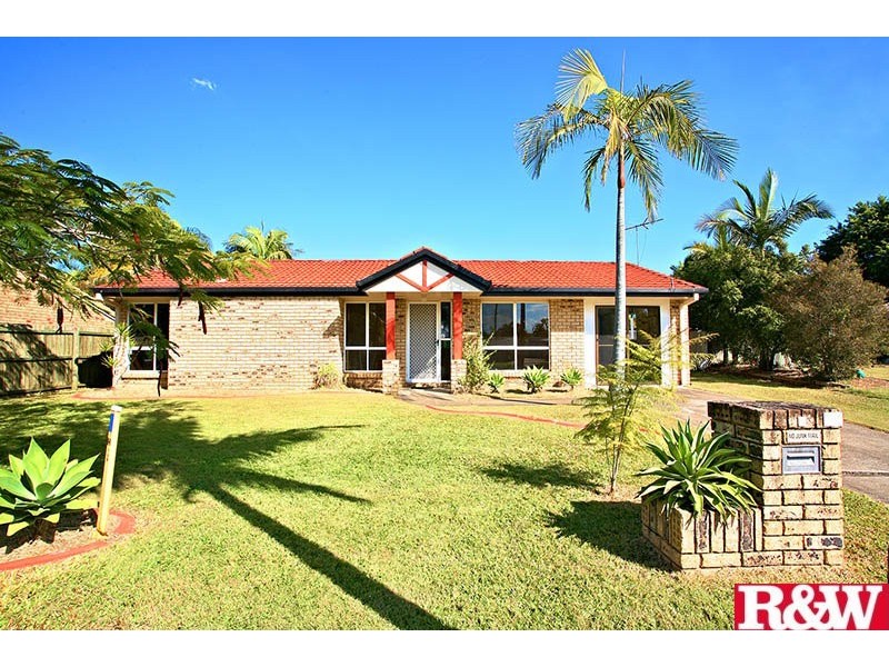 8 Cania Court, Marsden QLD 4132