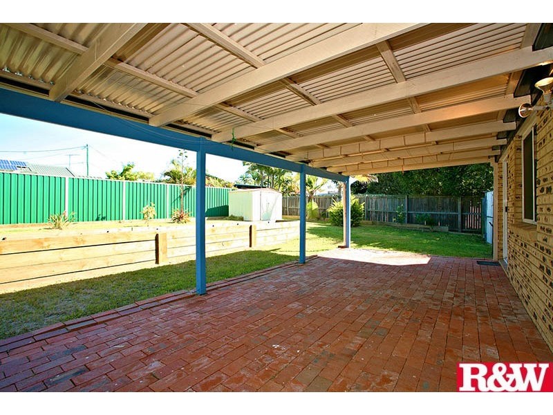 8 Cania Court, Marsden QLD 4132