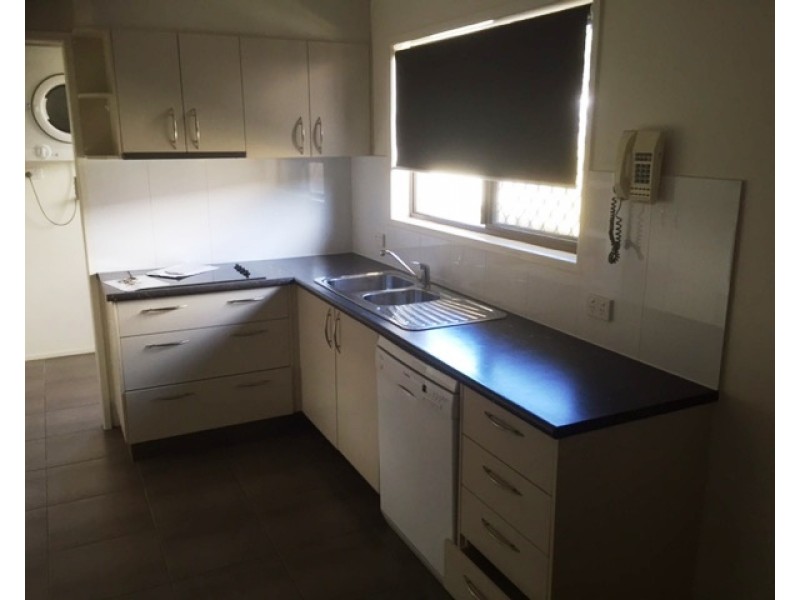 16 Thirlemere Road, Alexandra Hills QLD 4161