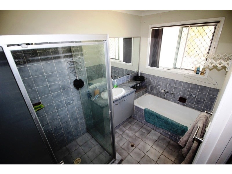 26 Fairbairn Street, Marsden QLD 4132