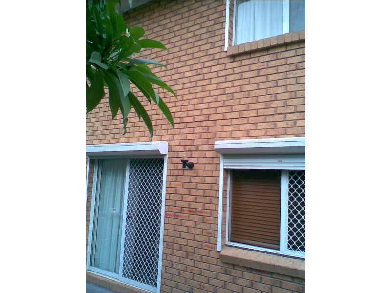 37/120 Queens Road, Kingston QLD 4114