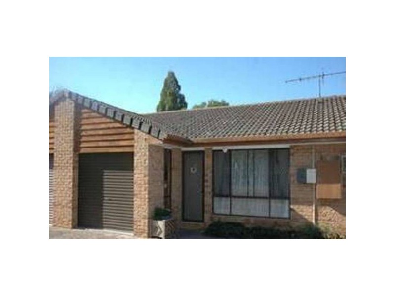 2/8 Efymia Court, Daisy Hill QLD 4127