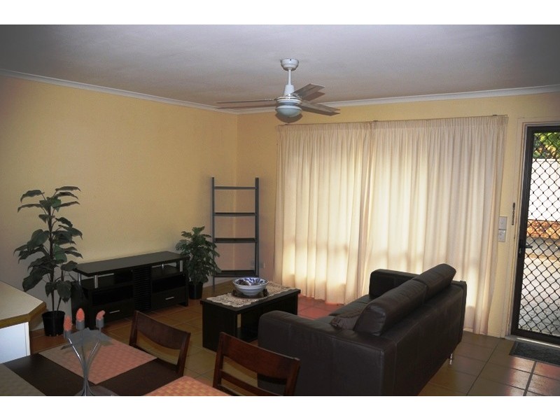 2/8 Efymia Court, Daisy Hill QLD 4127