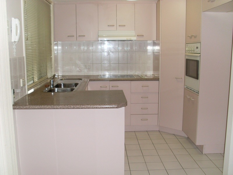 26/15 Erindale Close, Wishart QLD 4122