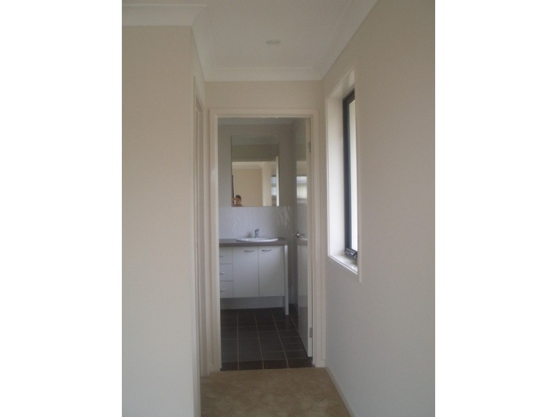 136 Tristania Way, Mount Gravatt East QLD 4122