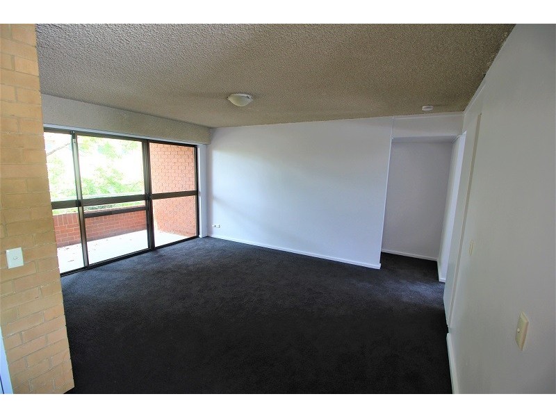 2 Sheehan Street, Milton QLD 4064