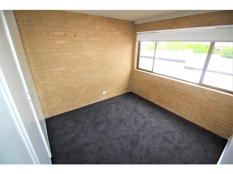 2 Sheehan Street, Milton QLD 4064