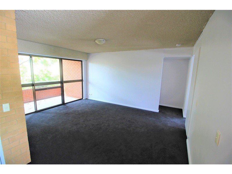 2 Sheehan Street, Milton QLD 4064