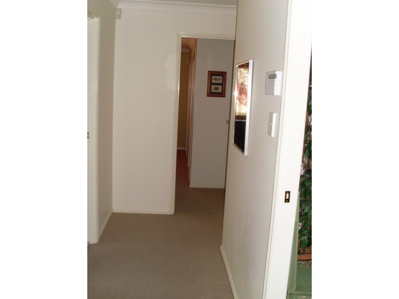 87 Lyndale Street: “Rear Apartment”, Daisy Hill QLD 4127