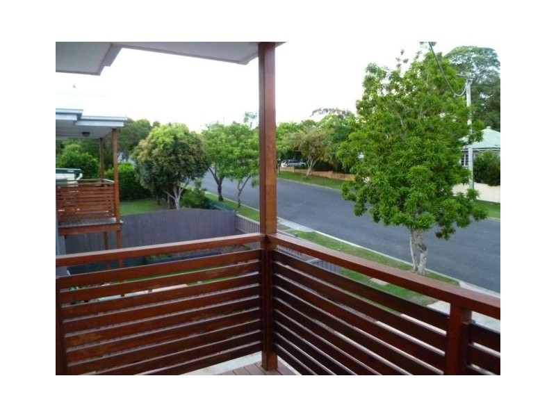 2/12 Dinmore Street, Moorooka QLD 4105