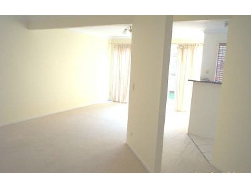 13/3 Lani Street, Wishart QLD 4122