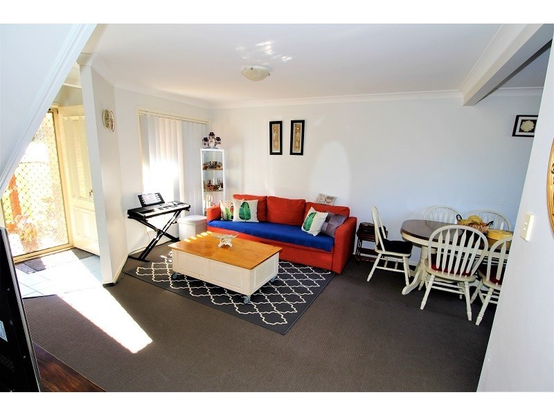 13/15 Erindale Close, Wishart QLD 4122