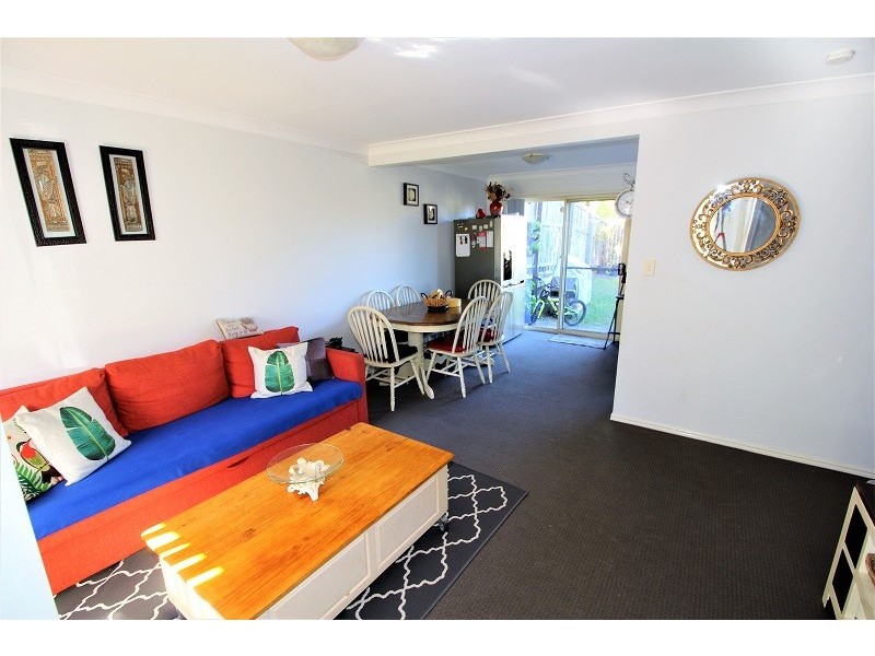 13/15 Erindale Close, Wishart QLD 4122