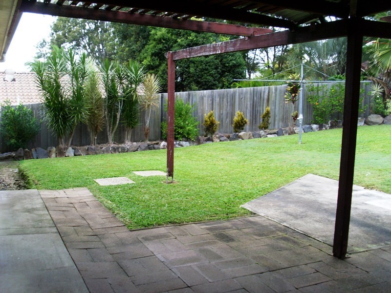 18 Harding Boulevarde, Mount Warren Park QLD 4207