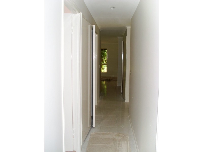 38 Parkway Road, Daisy Hill QLD 4127