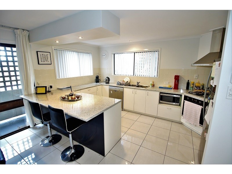 3/300 Vulture Street, Kangaroo Point QLD 4169