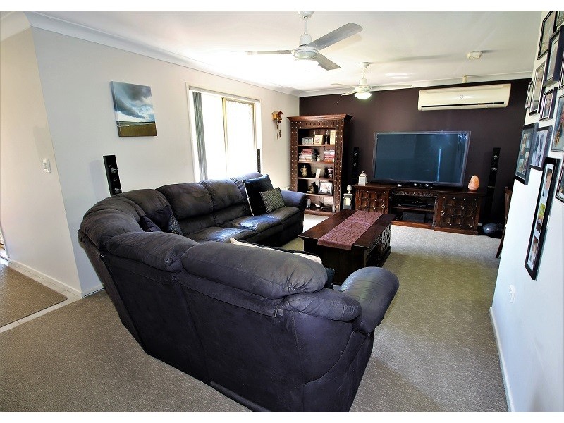 73 Evergreen Avenue, Loganlea QLD 4131
