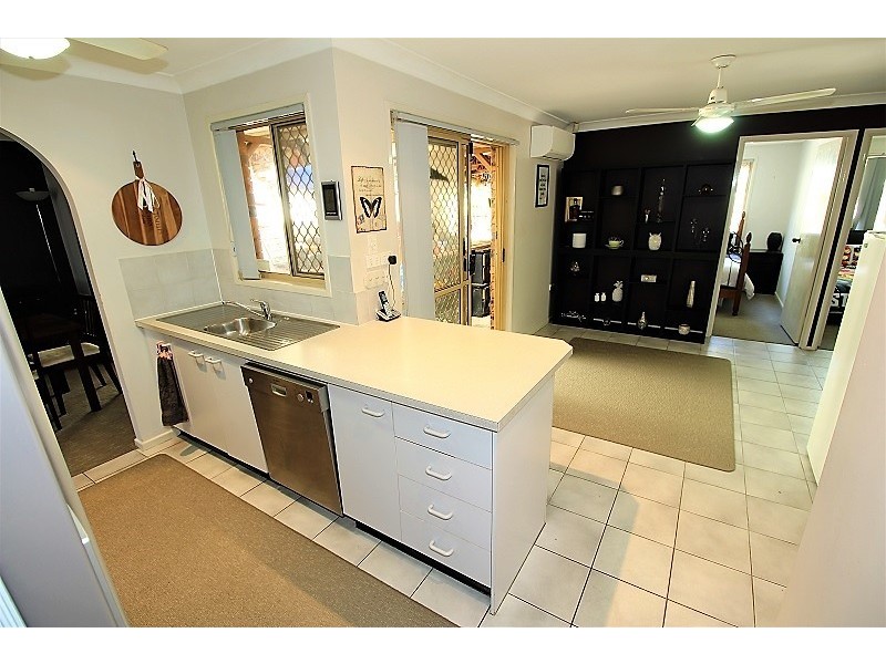 73 Evergreen Avenue, Loganlea QLD 4131