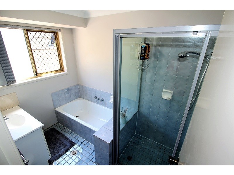 73 Evergreen Avenue, Loganlea QLD 4131