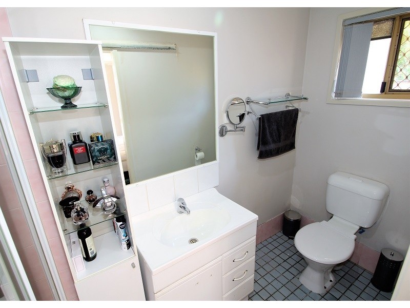 73 Evergreen Avenue, Loganlea QLD 4131