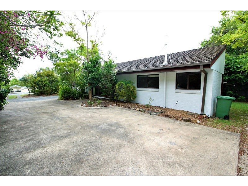 14 Cinderella Drive, Springwood QLD 4127