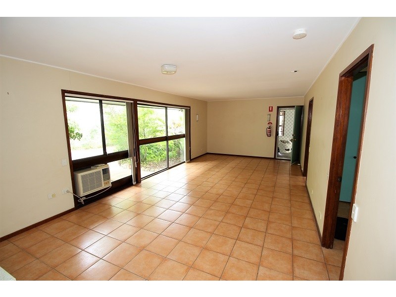 14 Cinderella Drive, Springwood QLD 4127
