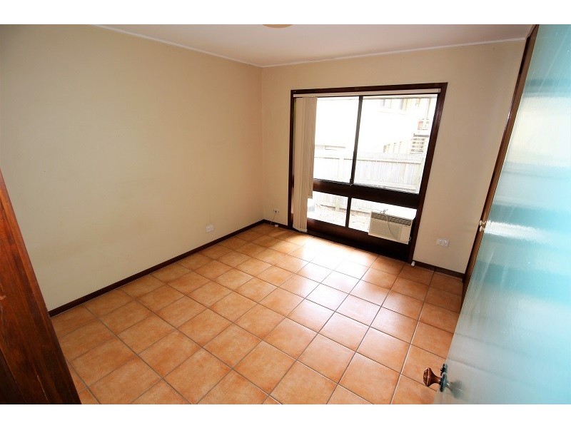 14 Cinderella Drive, Springwood QLD 4127