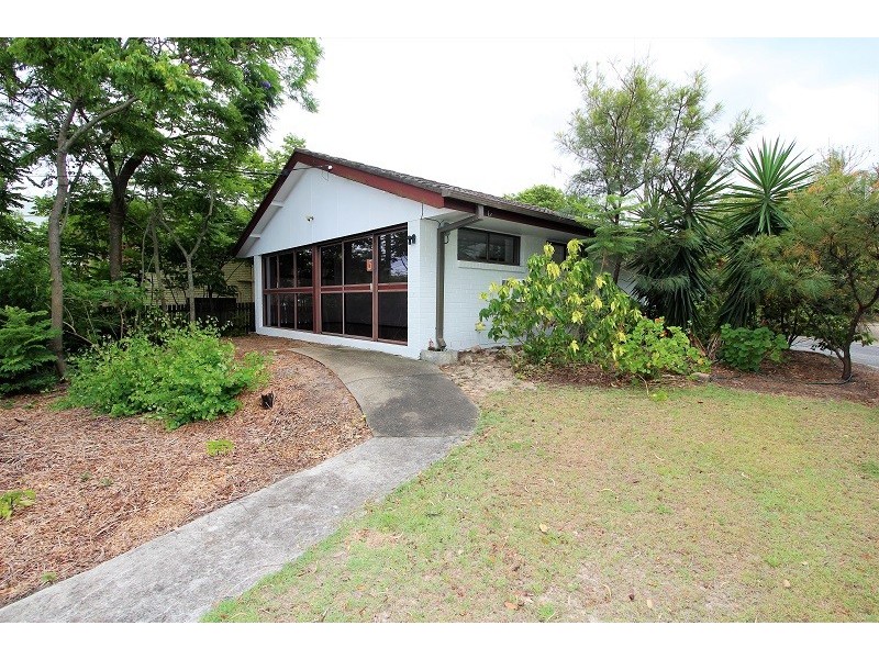14 Cinderella Drive, Springwood QLD 4127