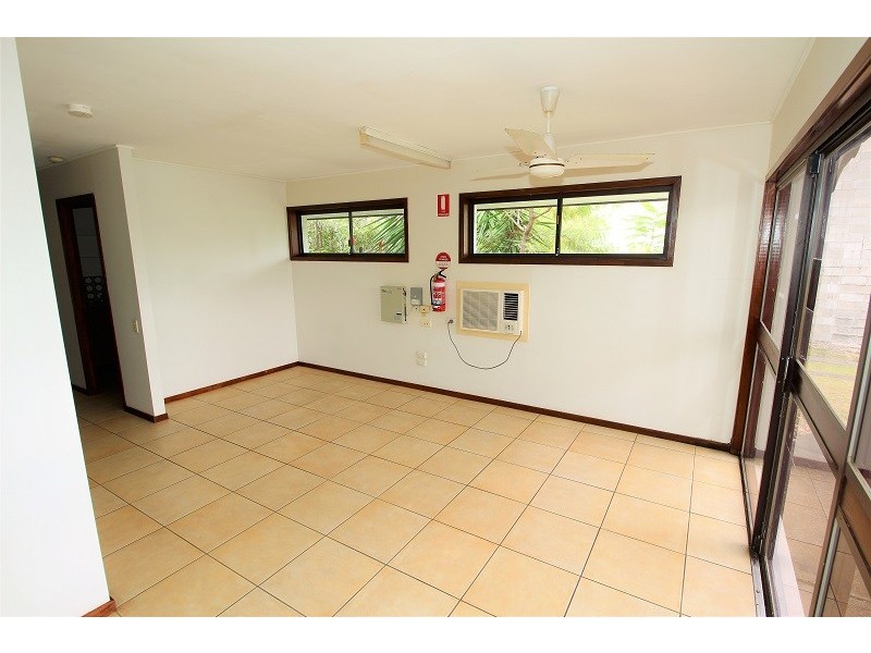 14 Cinderella Drive, Springwood QLD 4127