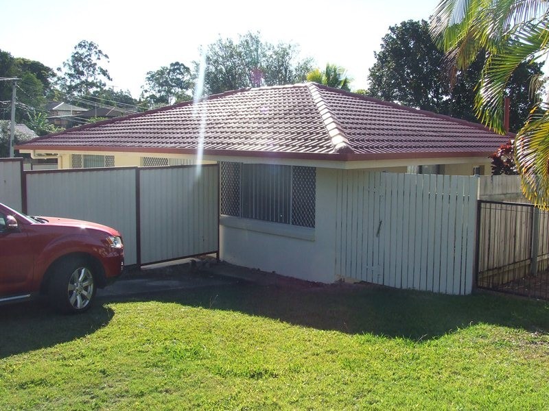 7 Edgeware Drive, Rochedale South QLD 4123