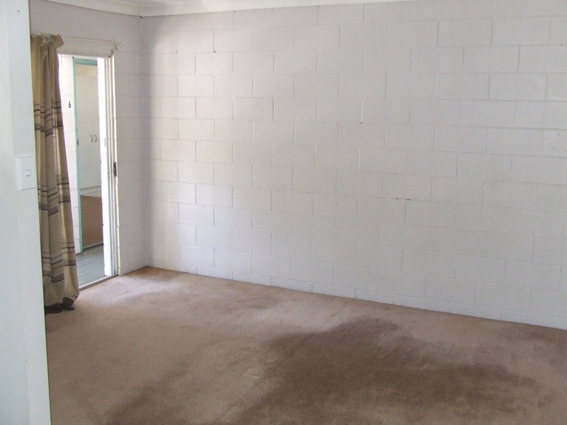 4/15 North Road, Woodridge QLD 4114