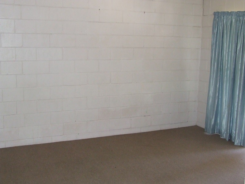 1/15 North Road, Woodridge QLD 4114