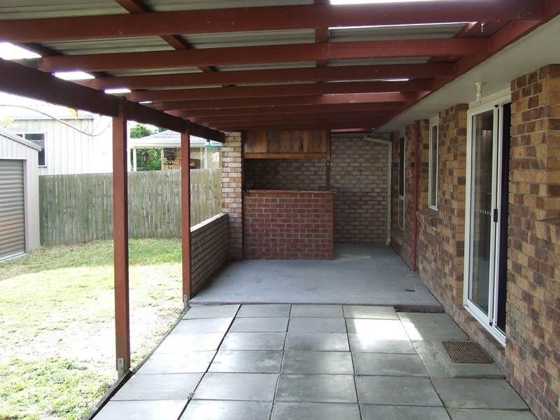 16 Myrtle Street, Waterford West QLD 4133