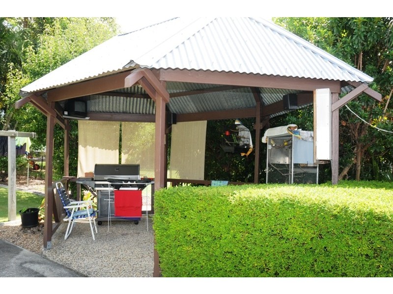 281 Stanley, Carina QLD 4152