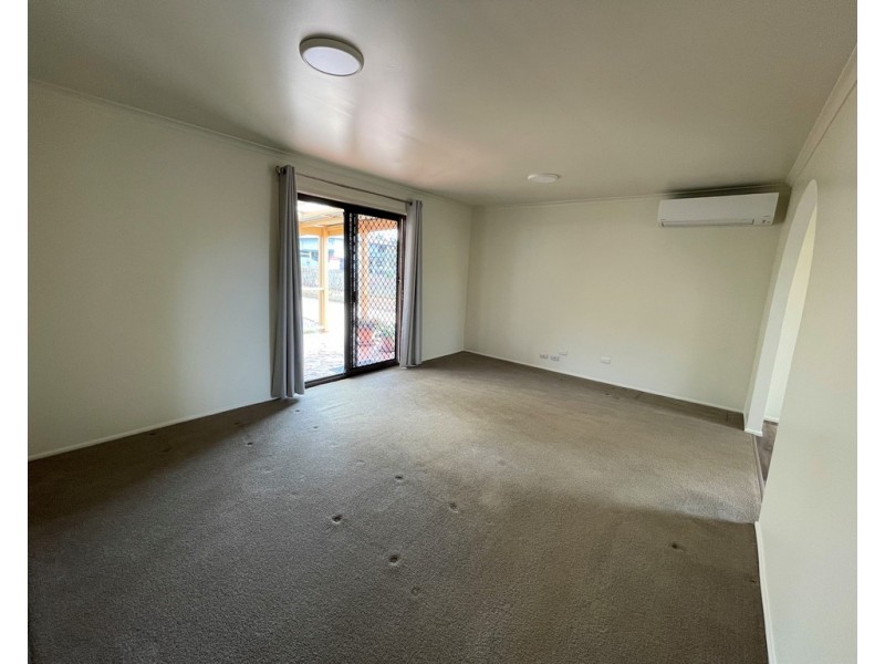 104 Main Street, Redland Bay QLD 4165