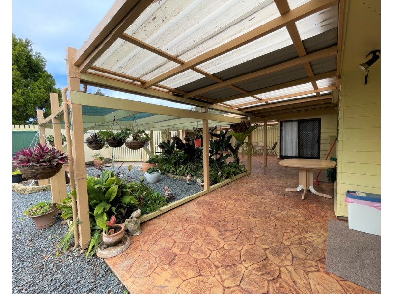 104 Main Street, Redland Bay QLD 4165
