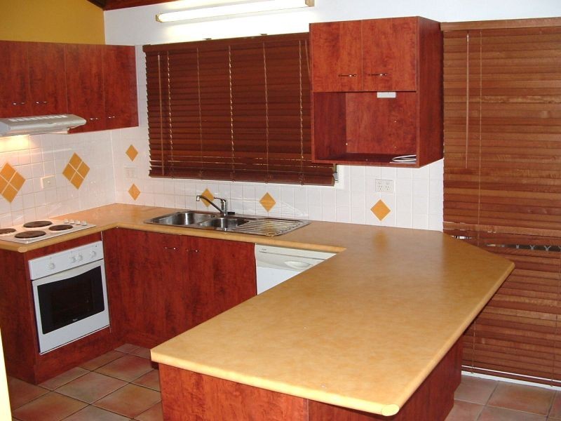 16 Tonya Court, Woodridge QLD 4114