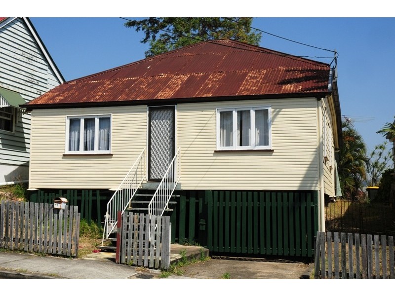 35 PARIS, West End QLD 4101