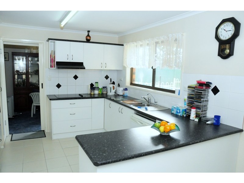 3 fisher ct, Waterford QLD 4133